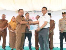Pj Bupati Aceh Besar Deklarasi Kecamatan ODF di Lhoknga