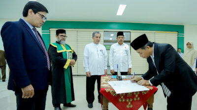 Rektor UIN Ar-Raniry Lantik 8 Dosen Dengan Tugas Tambahan, Ini Pesannya