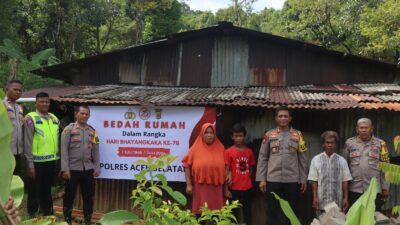 HUT Bhayangkara 78, Polres Aceh Selatan Gelar Bakti Sosial Bedah Rumah