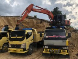 Polisi Amankan Satu Unit Ekskavator di Lokasi Tambang Ilegal Grong-grong Pidie