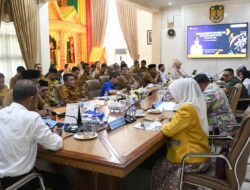 Pj Wali Kota Banda Aceh Ajak Warga Meriahkan Kirab Api PON XXI Aceh Sumut