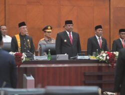 Hadiri Pelantikan Anggota DPR Aceh Periode 2024-2029, Pj Gubernur Safrizal: Terima Kasih Kepada Dewan Periode Lalu