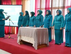 Lantik 10 Ketua TP PKK Kecamatan, Ini Harapan Ketua TP PKK Aceh Besar