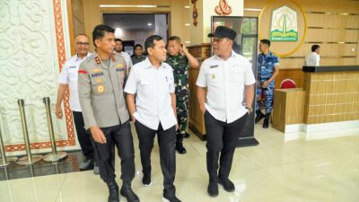 Bupati Syech Muharram Lepas Kepulangan Mendagri Tito Karnavian di Bandara SIM