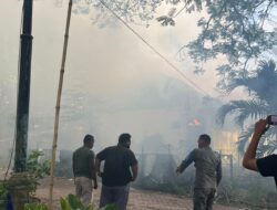 Anjungan Aceh Singkil di Komplek Rumah Adat Area Sabang Fair Terbakar