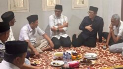Wagub Aceh Dek Fadh Bertakziah ke Rumah Duka Sjamsul Kahar, Ayahanda Nezar Patria