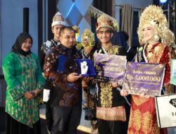 Pj Bupati Nobatkan Kamal Kurnia dan Maghfirah Duta Wisata Aceh Besar 2023