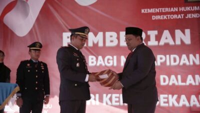 Sekda Aceh Besar Serahkan Remisi Kepada 228 Napi Rutan Jantho