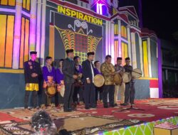 Kadinsos Aceh Besar Buka Pagelaran Seni Gembira Pondok Pesantren MSBS