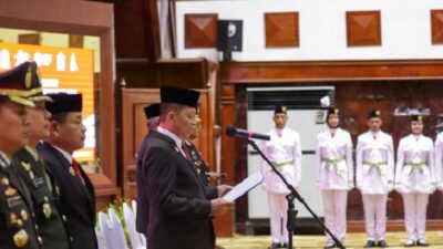 Pj Gubernur Achmad Marzuki Kukuhkan Paskibra Aceh 2023