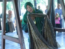 Penampilan Mengayun Anak Kontingen Singkil PKA-8 Pukau Penonton