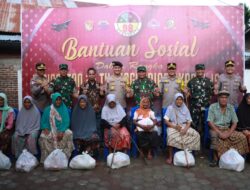 AKABRI TNI Polri Angkatan 1998 Bagikan Bansos di Siron Blang