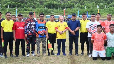 Dibuka Pj Bupati Iswanto, 32 Tim Ikuti Turnamen Sepakbola Oemar Diyan Cup V
