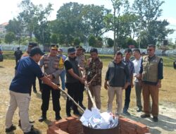 Forkopimda, KIP dan Panwaslih Aceh Besar Musnahkan Surat Suara Lebih Pemilu 2024