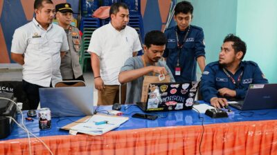 Pj Bupati Aceh Besar Pantau Proses Input Data Hasil Pemilu di Kecamatan