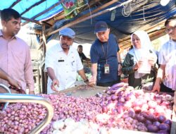 Pastikan Stok Jelang Ramadhan, Pemkab dan BPS Aceh Besar Tinjau Pasar Induk Lambaro