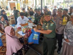Kasdim 0101/Kota Banda Aceh Ikut Pantau Gelaran Pangan Murah di Aceh Besar