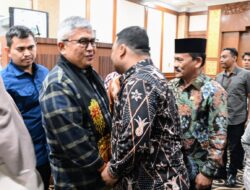 Sekda Aceh Besar Sambut Kedatangan Pj Gubernur Aceh di Bandara SIM