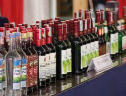 Selama Sepekan, 11 Penjual dan 84 Botol Miras Diamankan di Polresta Banda Aceh