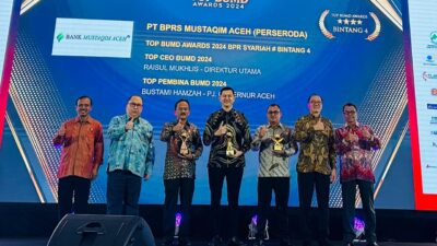 Pj Gubernur Aceh Raih Top Pembina BUMD Awards