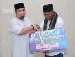 Pj Bupati Aceh Besar Safari Ramadhan di Masjid Baiturrahmah Jantho