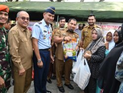 Pemkab Aceh Besar dan Lanud Sultan Iskandar Muda Gelar Bazar Pangan Murah di Blang Bintang
