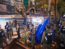 Kembalikan Fungsi Jalan dan Trotoar, Pemko Banda Aceh Tertibkan PKL di Jln Tgk Chik Pante Kulu