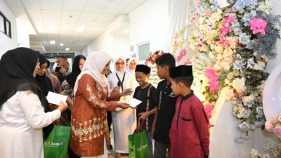 Puluhan Anak Sunat Massal di RSIA