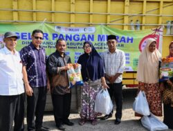 Giliran Warga Peukan Bada Nikmati Bazar Pangan Murah Pemkab Aceh Besar