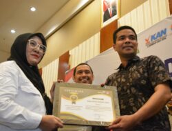 Pemkab Nagan Raya Terima Dua Penghargaan dari BKKBN Aceh