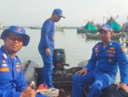 Polres Lhokseumawe Tingkatkan Patroli Perairan di Kawasan Wisata Pantai Ujung Blang