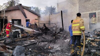 Lima Rumah di Meunasah Manyang Ludes Terbakar