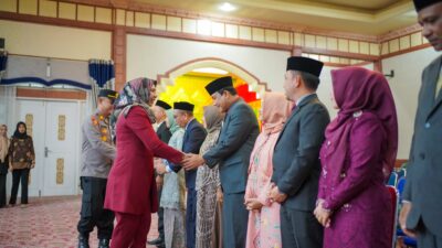 Lantik Lima Anggota KIP Nagan Raya, Ini Harapan Pj Bupati Fitriany