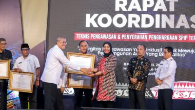 Pj Bupati Nagan Raya Terima Penghargaan dari BPKP