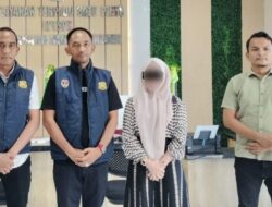 Penyidik Polda Aceh Serahkan Tersangka Kasus Promosi Judi Online ke JPU