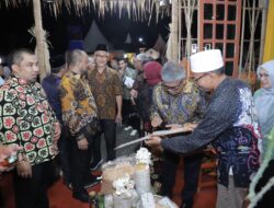Pj Bupati Iswanto Dampingi Pj Gubernur Tinjau Stand Aceh Besar di Gelar TTG XXV