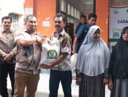 Pj Bupati Aceh Besar Salurkan Bantuan Cadangan Pangan Tahap II Kepada 2.876 KPM di Kecamatan Ingin Jaya