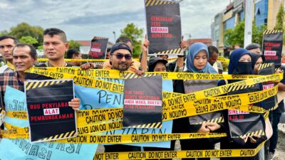 Tolak Revisi Undang-undang Penyiaran, Puluhan Wartawan Gelar Aksi ke Gedung DPRK Lhokseumawe