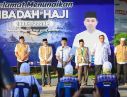 Sekda Wahyudi Lepas 13 JCH asal Banda Aceh Tergabung Dalam Kloter 8