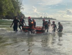 Laka Laut di Pantai Lhoknga, Satu Ditemukan Meninggal, Satu Hilang Terseret Arus