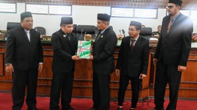 Pj Bupati Iswanto Sampaikan Raqan Pertanggungjawaban APBK Aceh Besar tahun 2023 ke DPRK