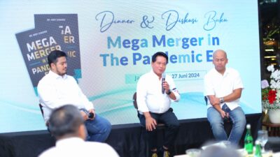 Diskusi Buku “Mega Merger In The Pandemic Era” : Catatan Sejarah, Referensi Pengembangan Perbankan Syariah