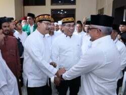 Pj Gubernur Aceh Sambut Kedatangan Ketum PB NU di Bandara SIM