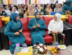 Pj Ketua TP PKK Aceh Besar Hadiri Pengukuhan Bunda GenRe dan BKB Aceh
