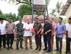 Pj Bupati Iswanto dan Kajari Aceh Besar Resmikan Sumur Berkah Adhyaksa di Lampuuk Lhoknga