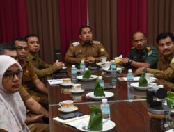 Pj Bupati Aceh Besar Ikuti Zoom Meeting Rakor Pengendalian Inflasi dengan Plt Sekjen Kemendagri