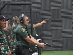 Pangdam IM Bersama Pejabat Pati Kodam IM Latihan Menembak Pistol Eksekutif di Kesatria Sanggamara Shooting Range