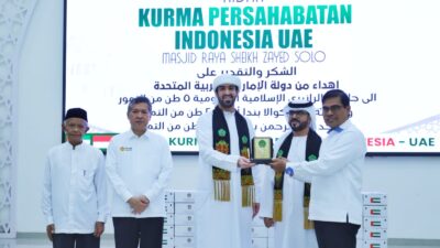 UIN Ar-Raniry Terima Bantuan Lima Ton Kurma dari Uni Emirat Arab