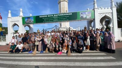 Jelang PON XXI, Pemko Banda Aceh Kerahkan Ratusan PNS Gotong Royong Massal