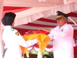 Pj Gubernur Bustami Pimpin Upacara Peringatan HUT Ke-79 RI di Lapangan Blang Padang